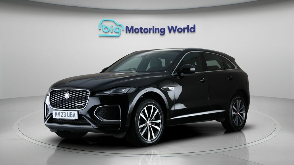 Jaguar F-Pace R-dynamic Se MV23UBA Black #3