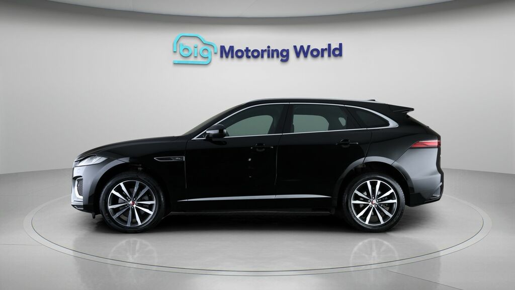 Jaguar F-Pace R-dynamic Se MV23UBA Black #4