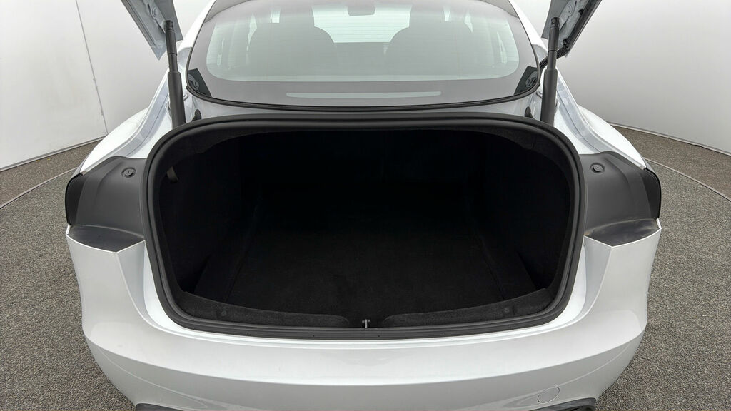 Tesla Model 3 Dual Motor Long Range Saloon 4 Black #8