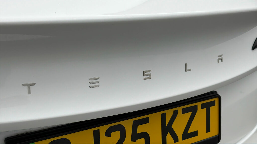 Tesla Model 3 Dual Motor Long Range Saloon 4 Black #11