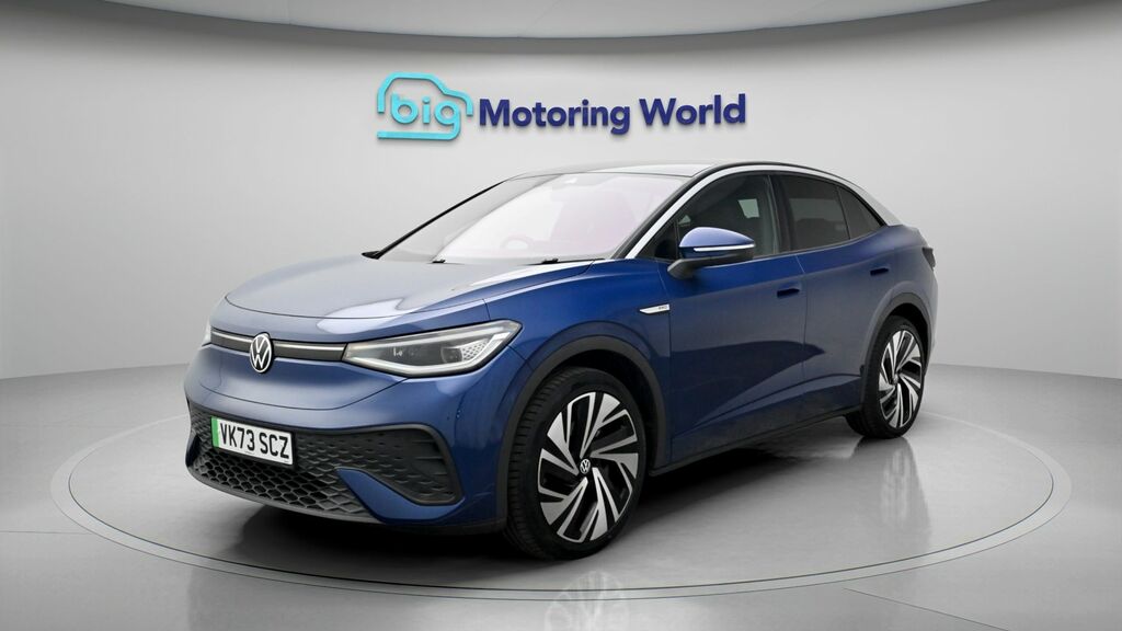 Volkswagen ID.5 Style Blue #3