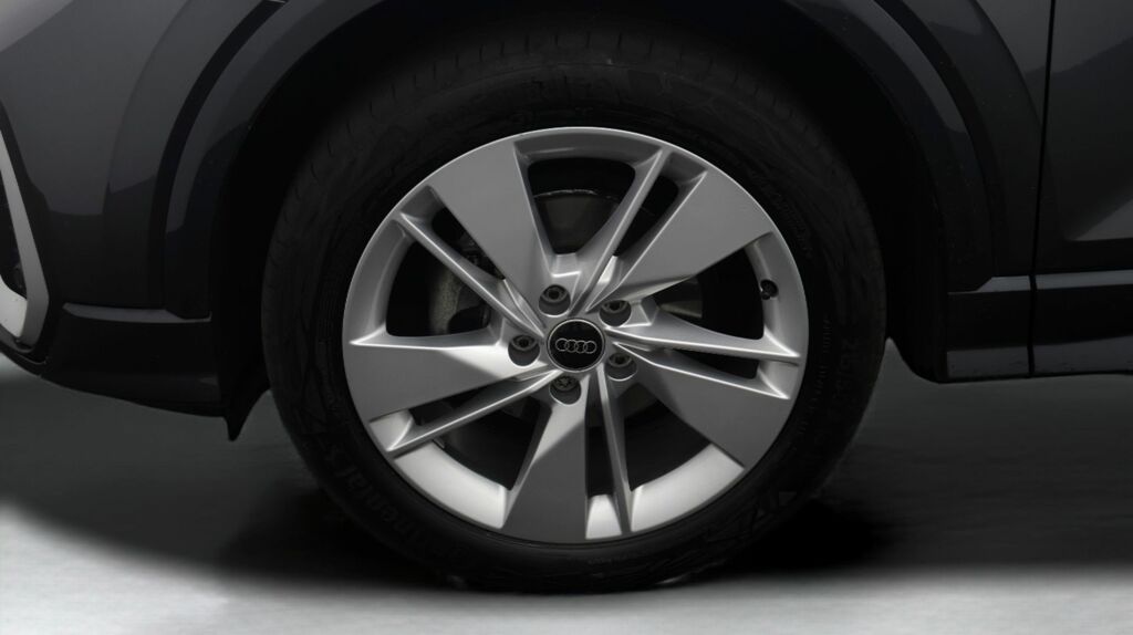 Audi Q2 35 Tfsi S Line Grey #18