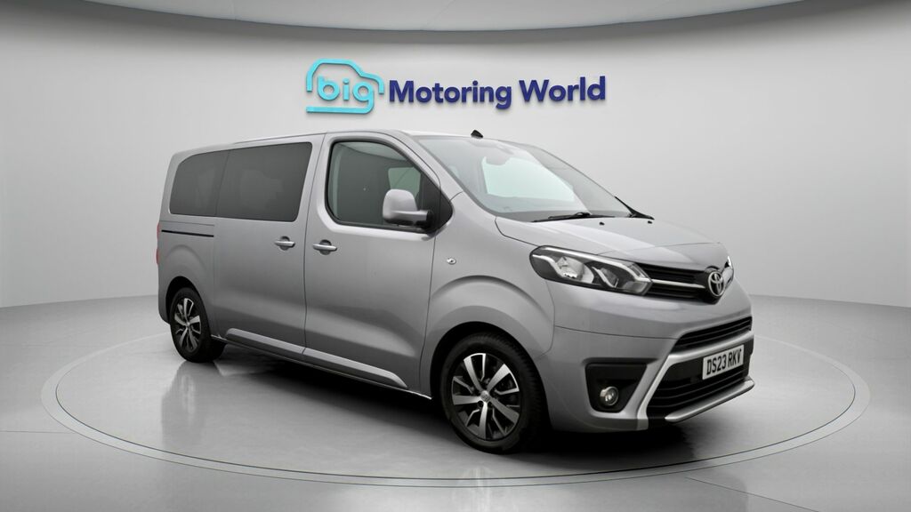 Toyota Proace Verso Family Grey