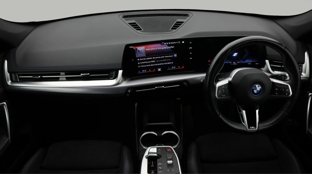 BMW iX1 M Sport #12