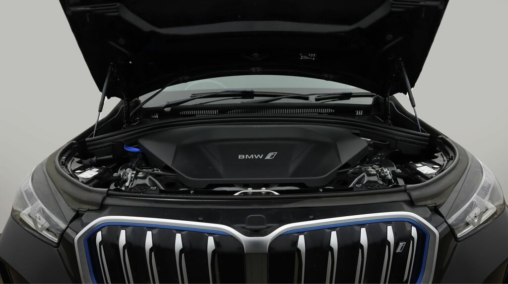 BMW iX1 M Sport #18