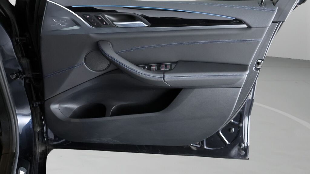 BMW iX3 M Sport Pro Grey #15