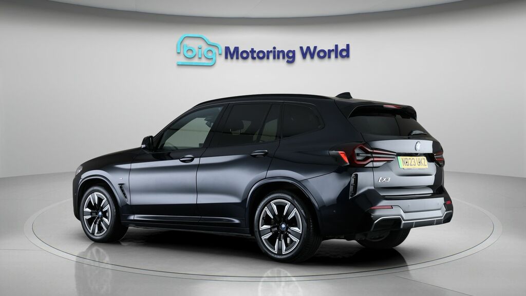 BMW iX3 M Sport Black #5
