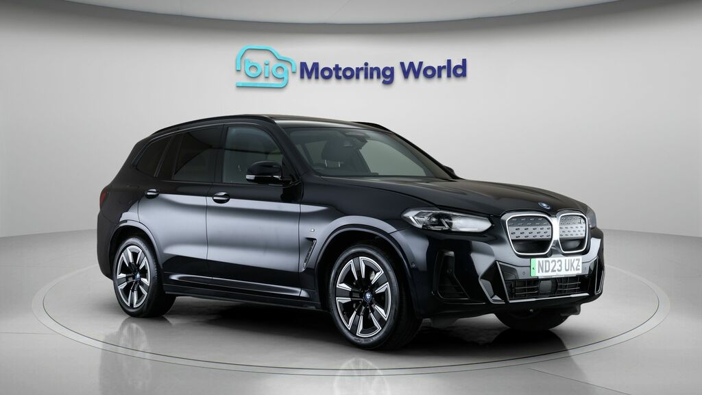 BMW iX3 M Sport Black #2