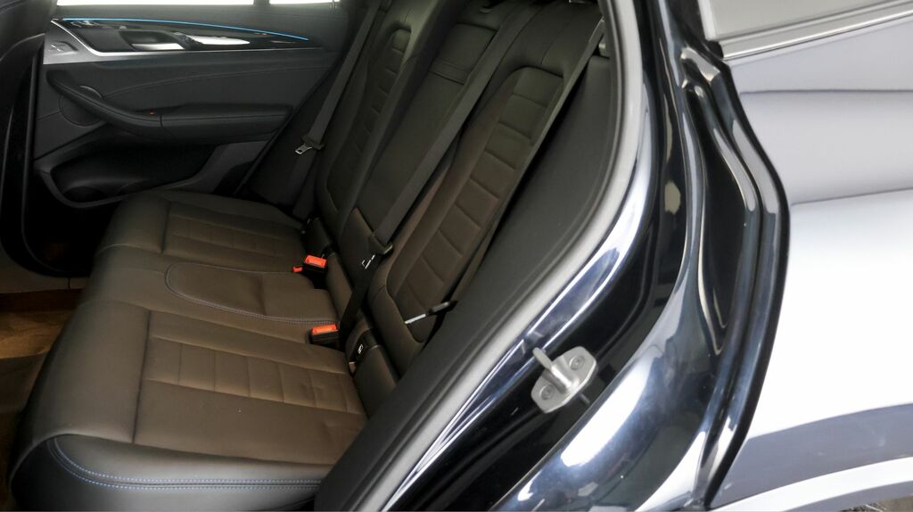 BMW iX3 M Sport Pro Grey #16