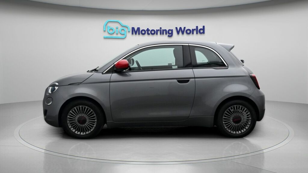 Fiat 500E Red Grey #4