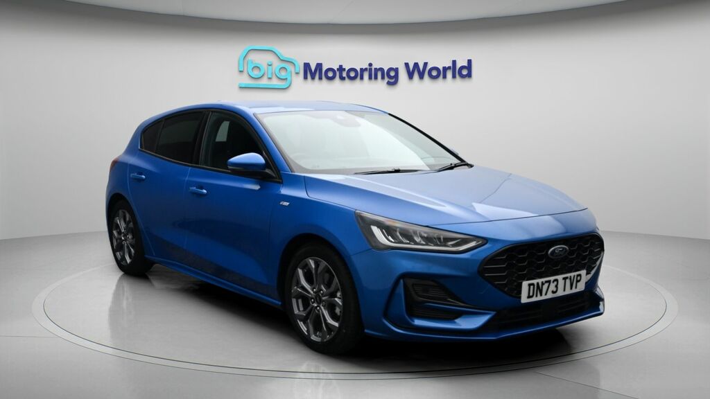 Ford Focus St-line Blue