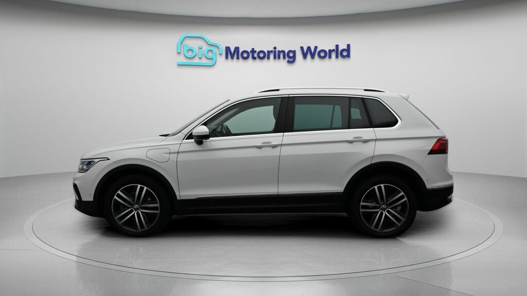 Volkswagen Tiguan Elegance White #4