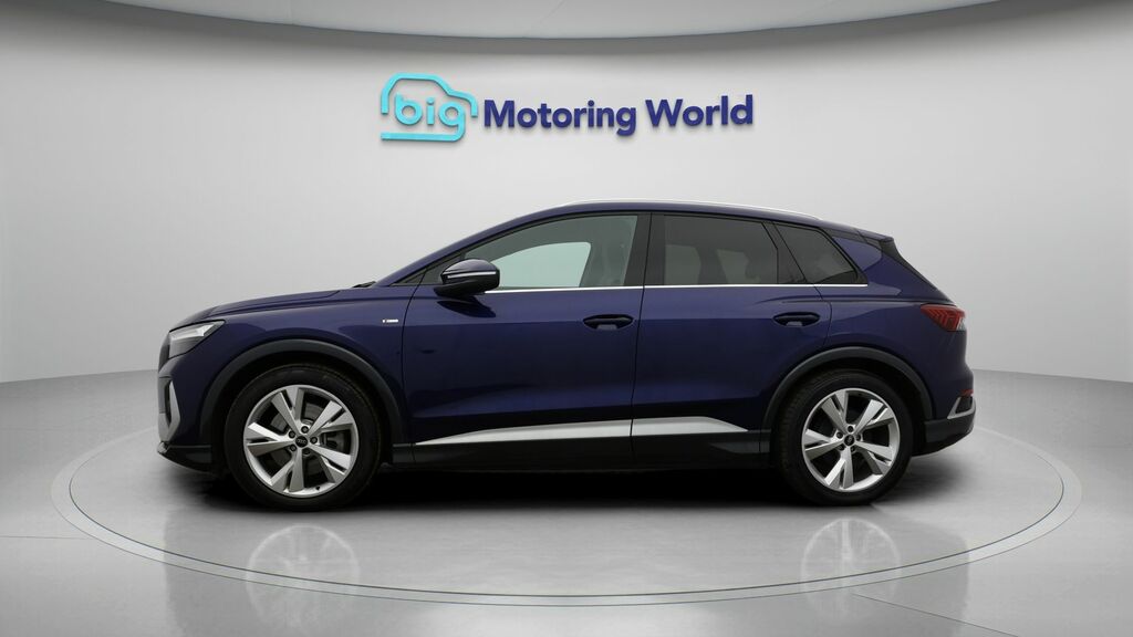 Audi Q4 E Tron S Line Blue #4