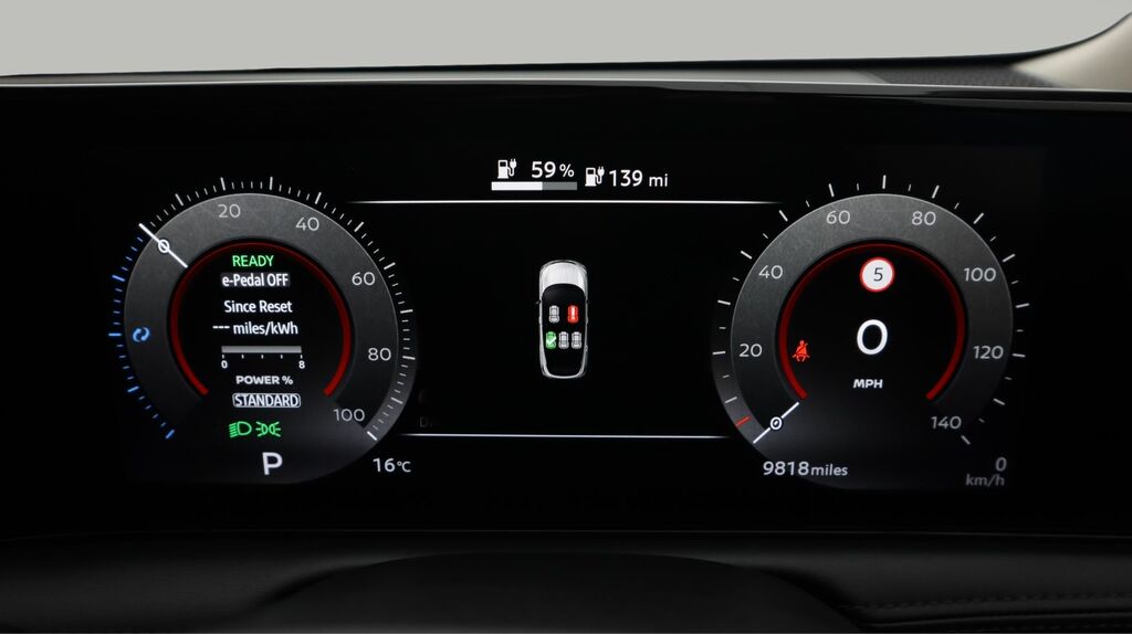 Nissan Ariya Engage Grey #10
