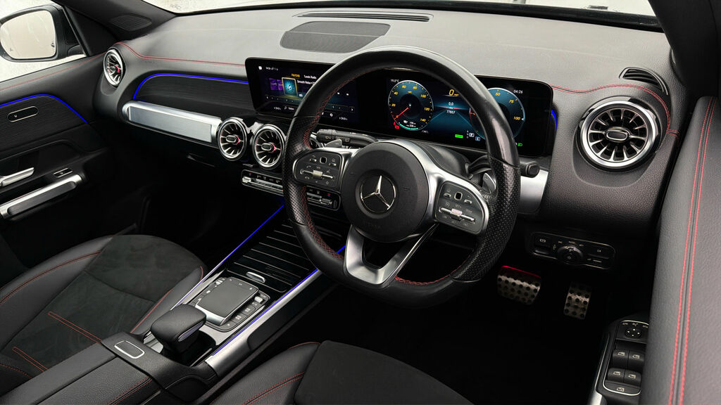 Mercedes-Benz EQB Amg Line Black