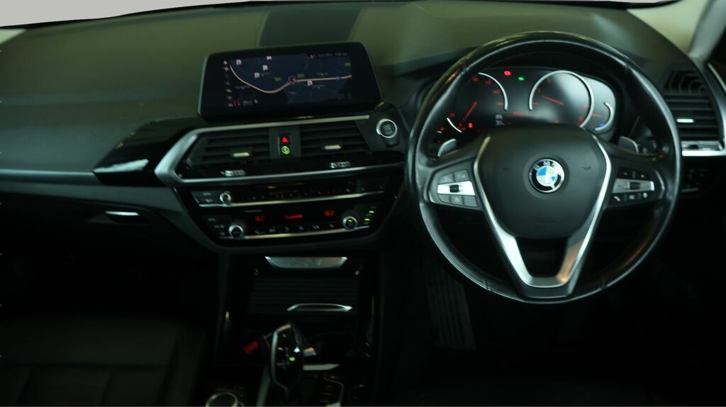 BMW X3 80Kwh Premier Edition Black #13