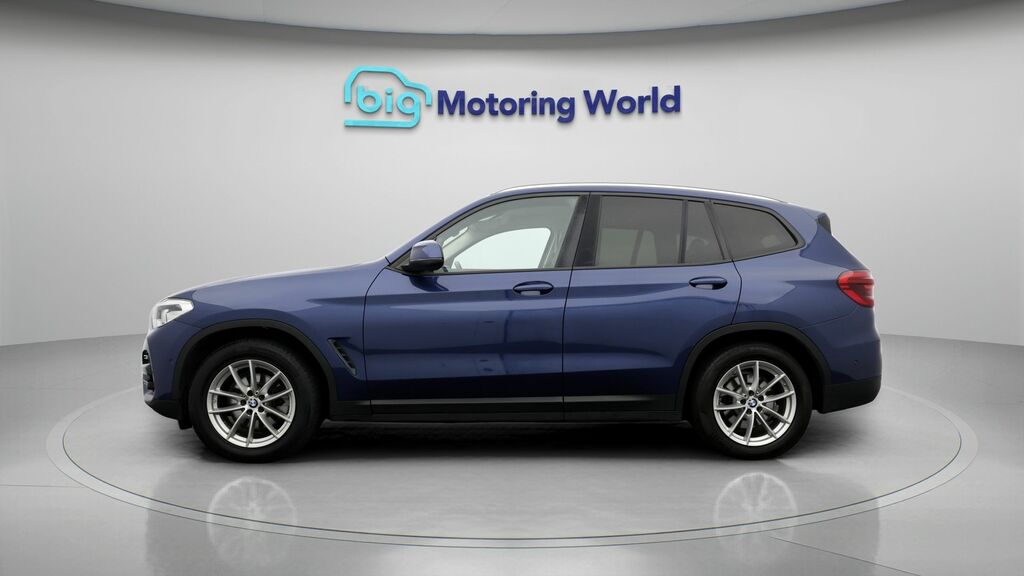 BMW X3 Se Blue #4