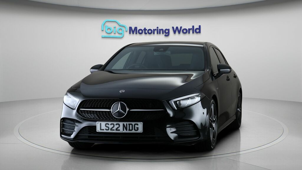 Mercedes-Benz A Class Amg Line Edition Black #3