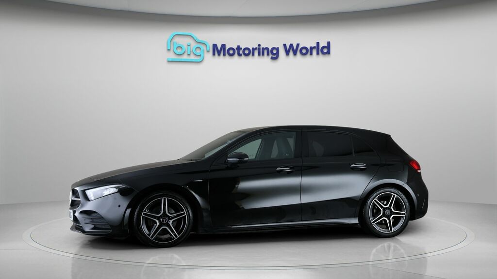 Mercedes-Benz A Class Amg Line Edition Black #4