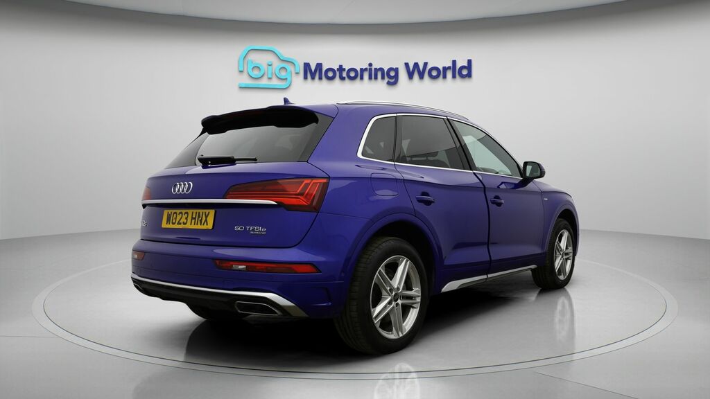 Audi Q5 Tfsie 50 S Line Black #7