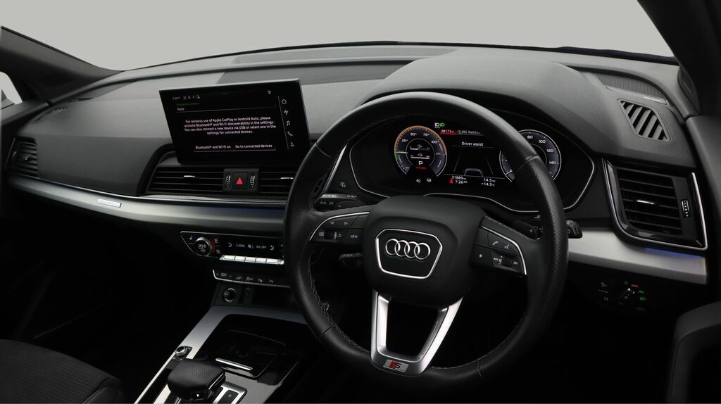 Audi Q5 Tfsie 50 S Line Black #9