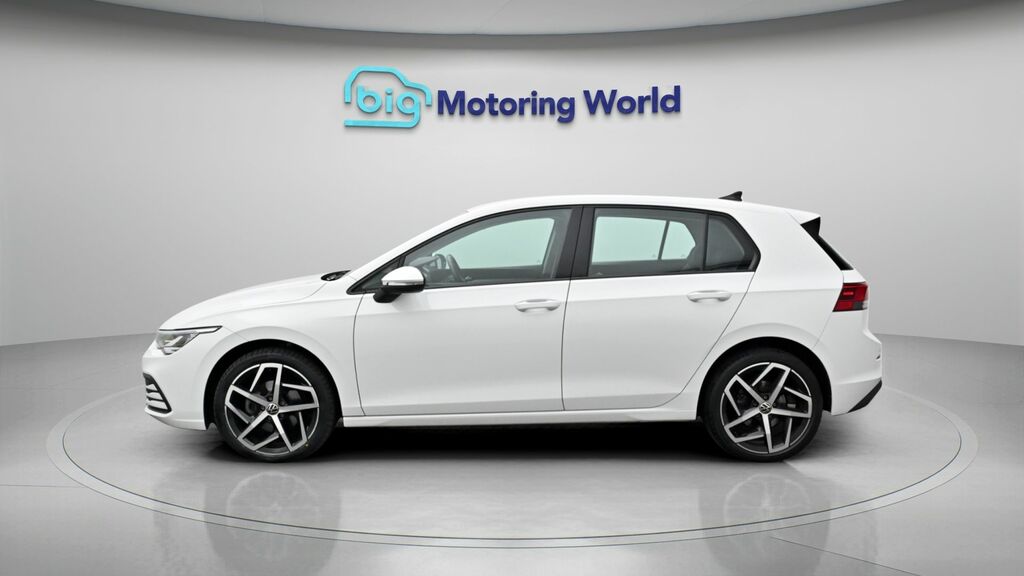 Volkswagen Golf Life White #4
