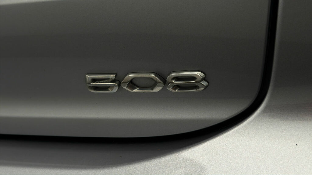 Peugeot 508 Hatchback White #22
