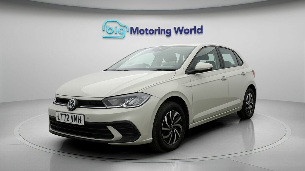 Volkswagen Polo Life Grey #3