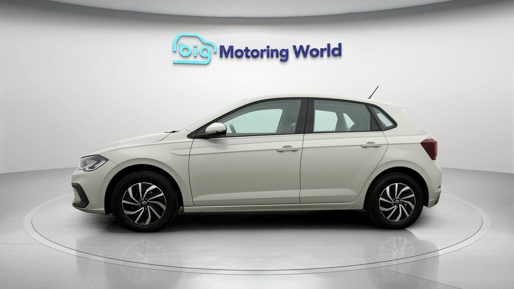 Volkswagen Polo Life Grey #4