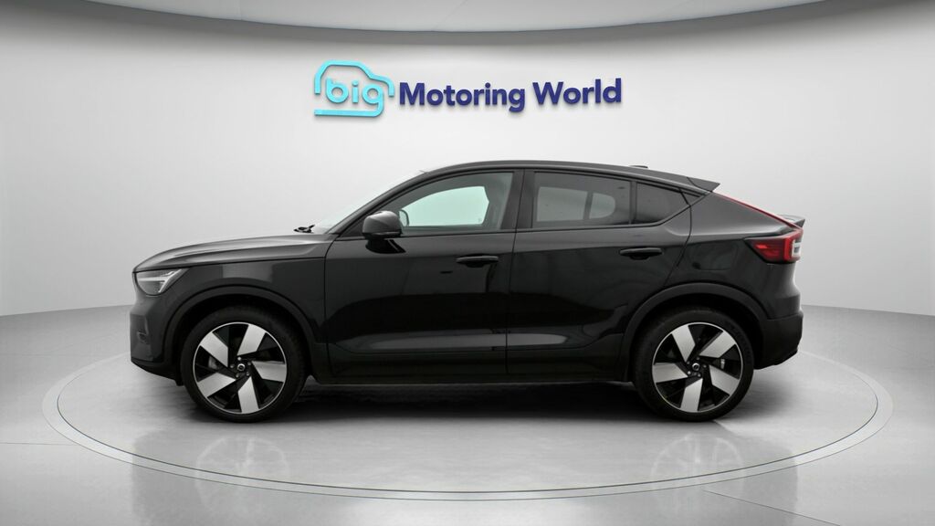 Volvo C40 Ultimate Black #4