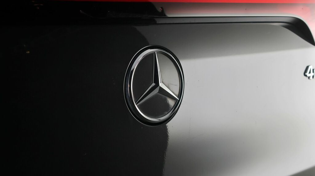 Mercedes-Benz EQC Suv Red #18