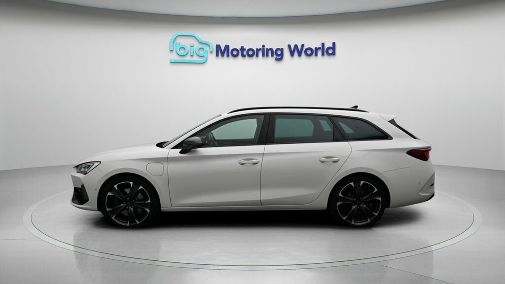 Cupra Leon Vz2 White #4