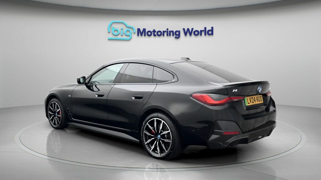 BMW i4 M Sport Black #5