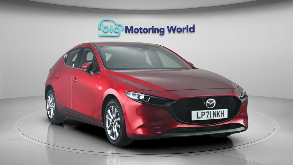 Mazda 3 Se-l Lux Red