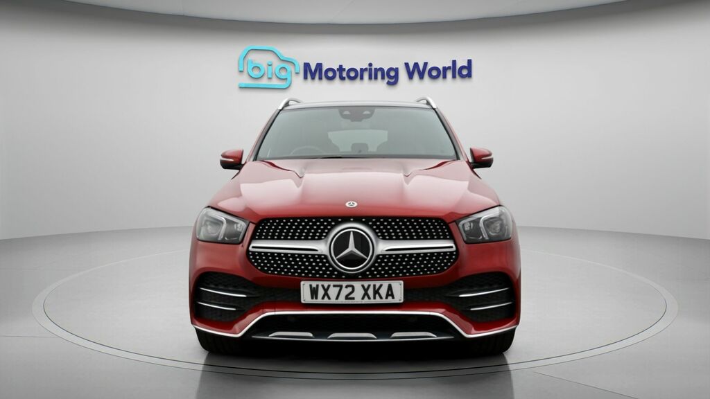 Mercedes-Benz GLE Class Amg Line Red #2