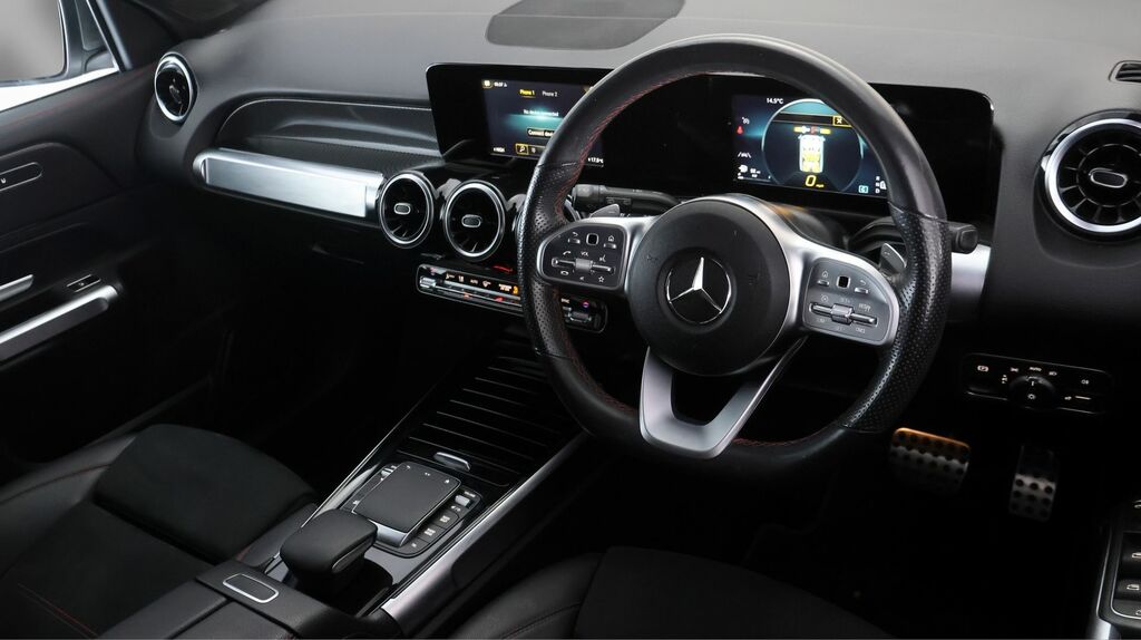 Mercedes-Benz GLB Class Glb200 Amg Line Premium 2 Silver #9
