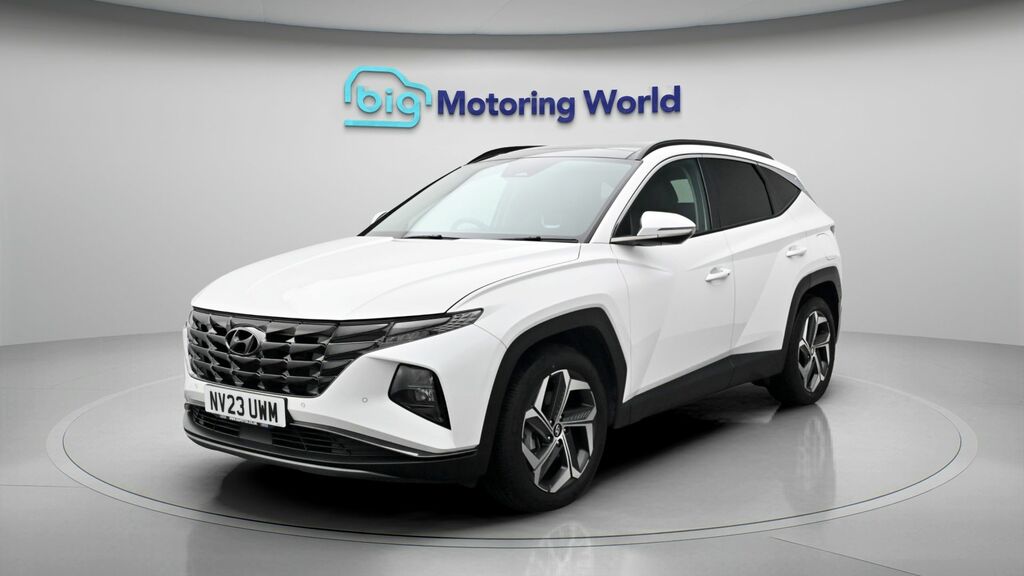 Hyundai Tucson Ultimate White #3