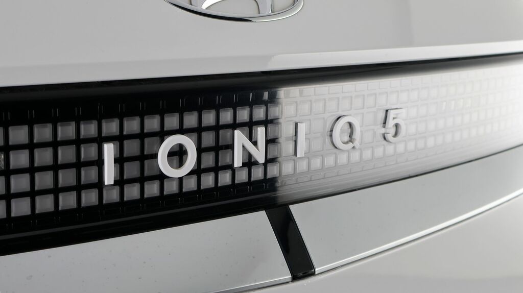 Hyundai Ioniq 5 Hatchback Blue #18