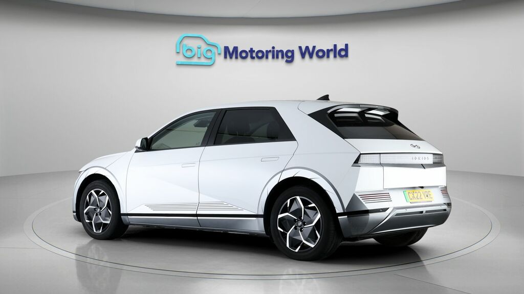 Hyundai Ioniq 5 Premium White #5