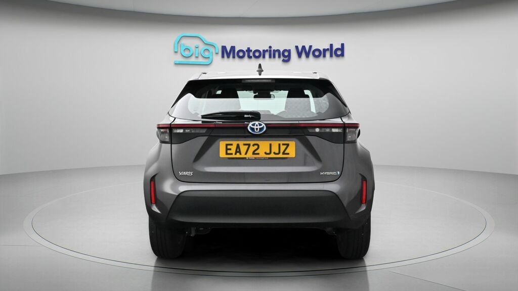 Toyota Yaris Cross Icon Grey #6