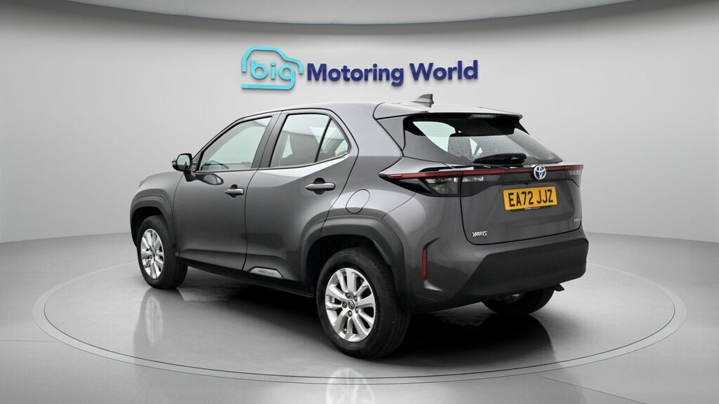 Toyota Yaris Cross Icon Grey #5