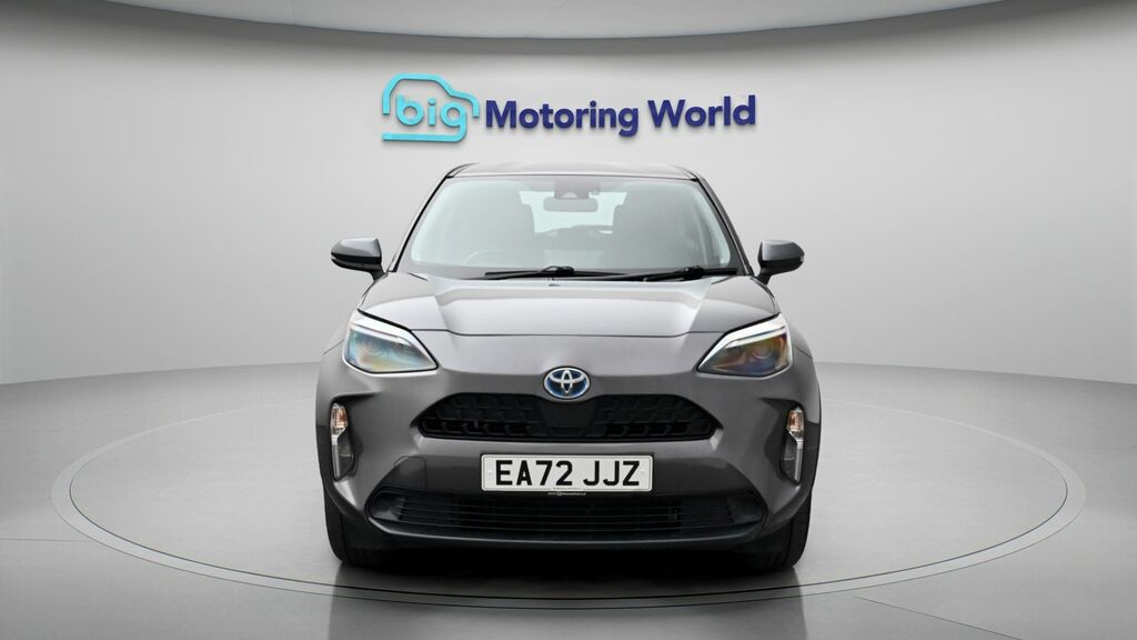 Toyota Yaris Cross Icon Grey #2