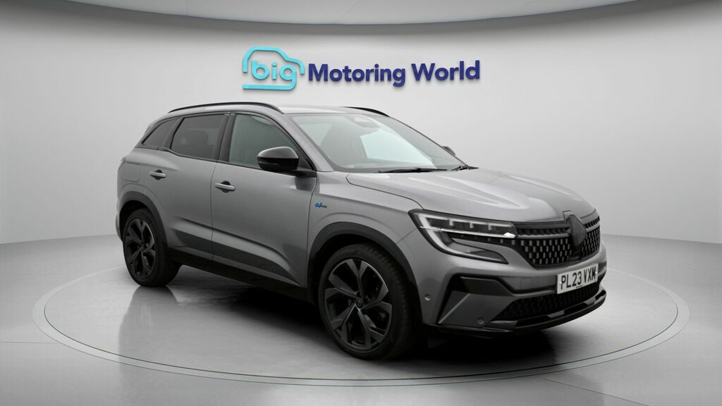 Renault Austral Techno Esprit Alpine Grey