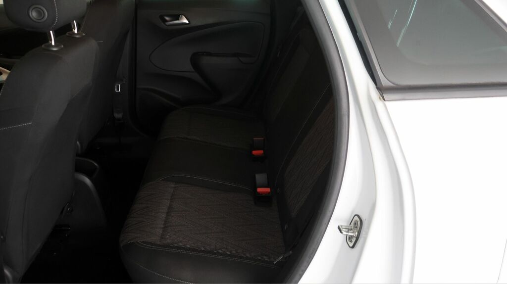 Vauxhall Crossland X Hatchback Red #15
