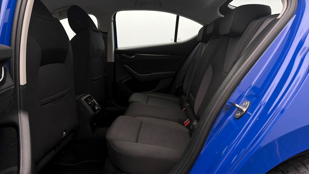 Skoda Octavia 1.5 Tsi Se L Blue #15