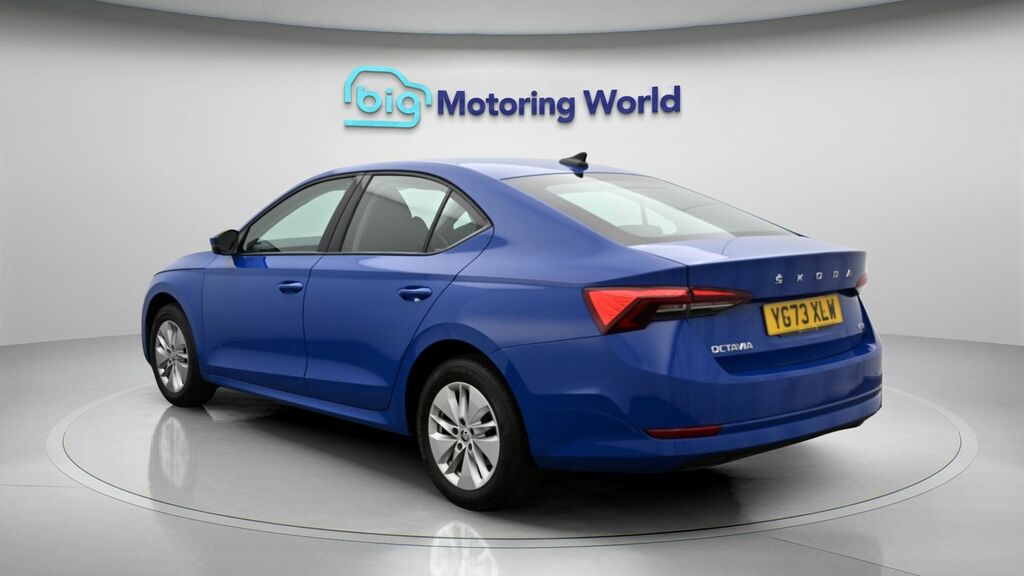 Skoda Octavia Se Technology Blue #5