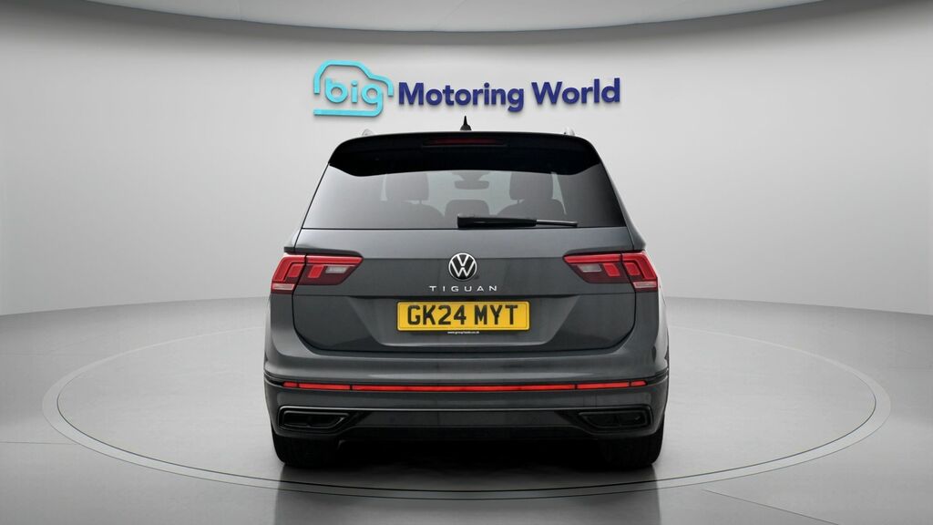 Volkswagen Tiguan Black Edition Grey #6
