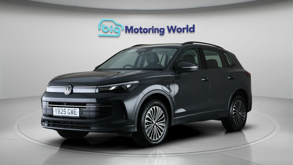 Volkswagen Tiguan Life Grey #3