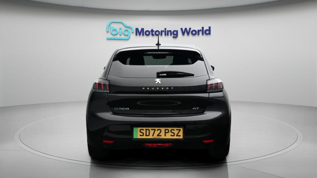 Peugeot e-208 Gt Premium Black #6