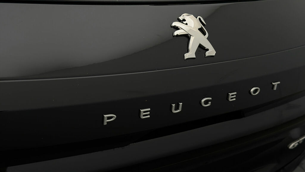 Peugeot e-208 Gt Premium Red #19